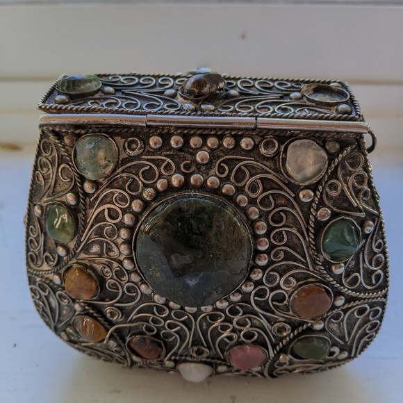 metal and quartz wallet 4" high and 4" wedth - Picture 3 of 6